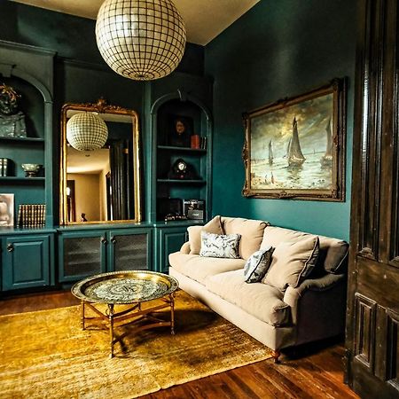 Henrie House I Luxury 4Br Downtown Historic Gem With Library & Patio Villa แนชวิลล์ ภายนอก รูปภาพ